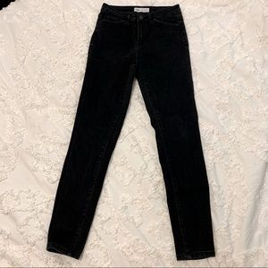 Black skinny jeans - Size 5 (27)